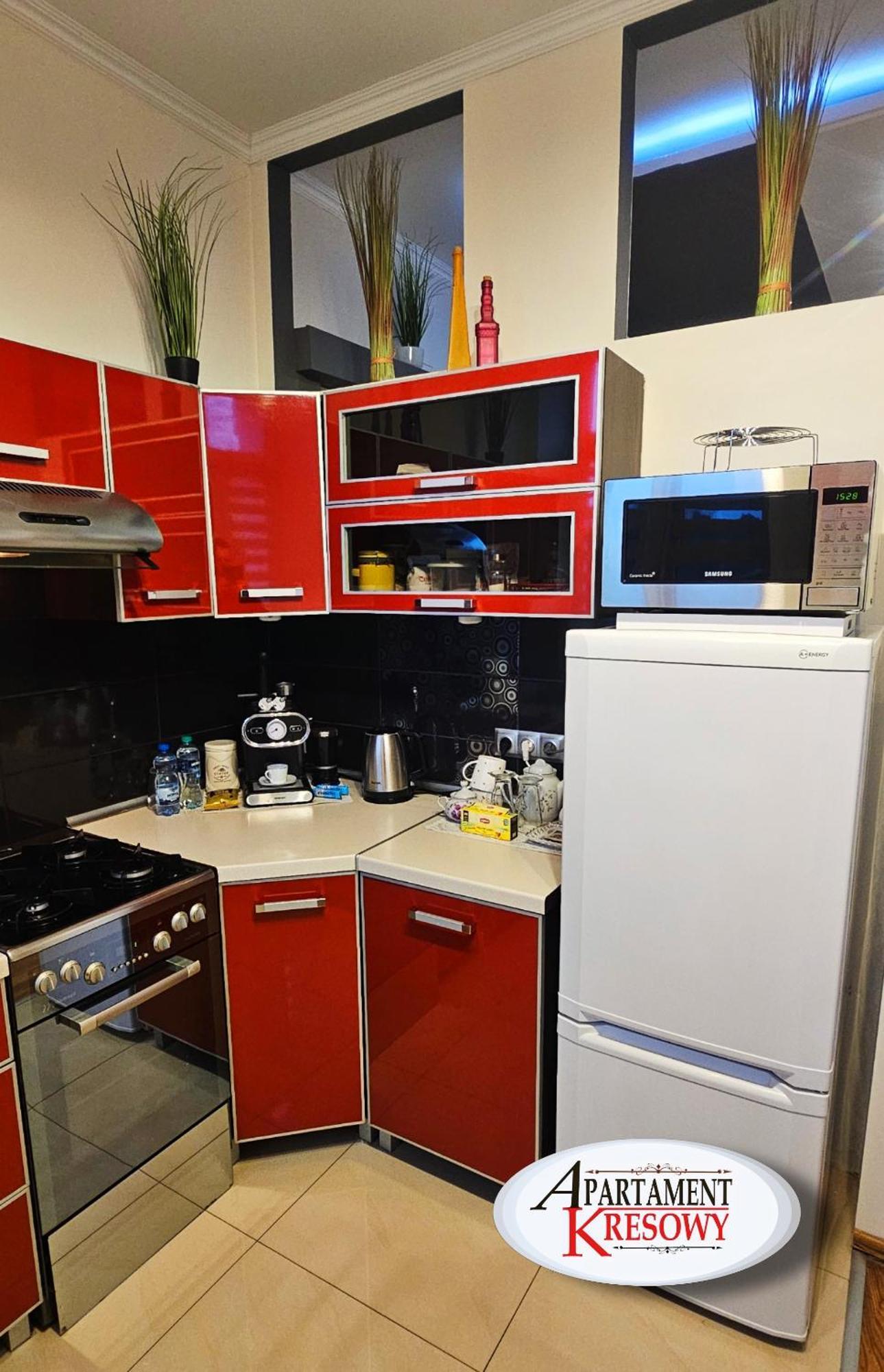 Apartament Kresowy Parter 3 Pokoje Duza Lazienka Kabino-Wanna Spa Wi Fi Ekspres 2X Smart Tv Antresola Parking Free Plac Zabaw Bilet Na Aquapark 150M W Cenie Hrubieszow Ngoại thất bức ảnh